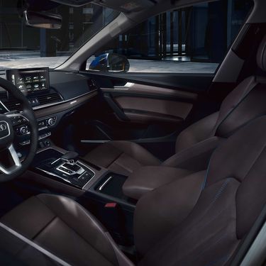 Audi Q5 Sportback interior view